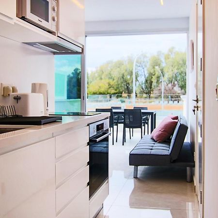 Phaedrus Living - Seaside Luxury Flat Harbour 110 Apartment Paphos Exterior photo